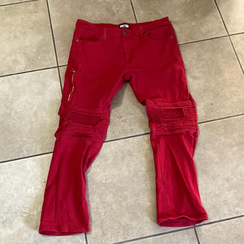 Gray Earth red jeans